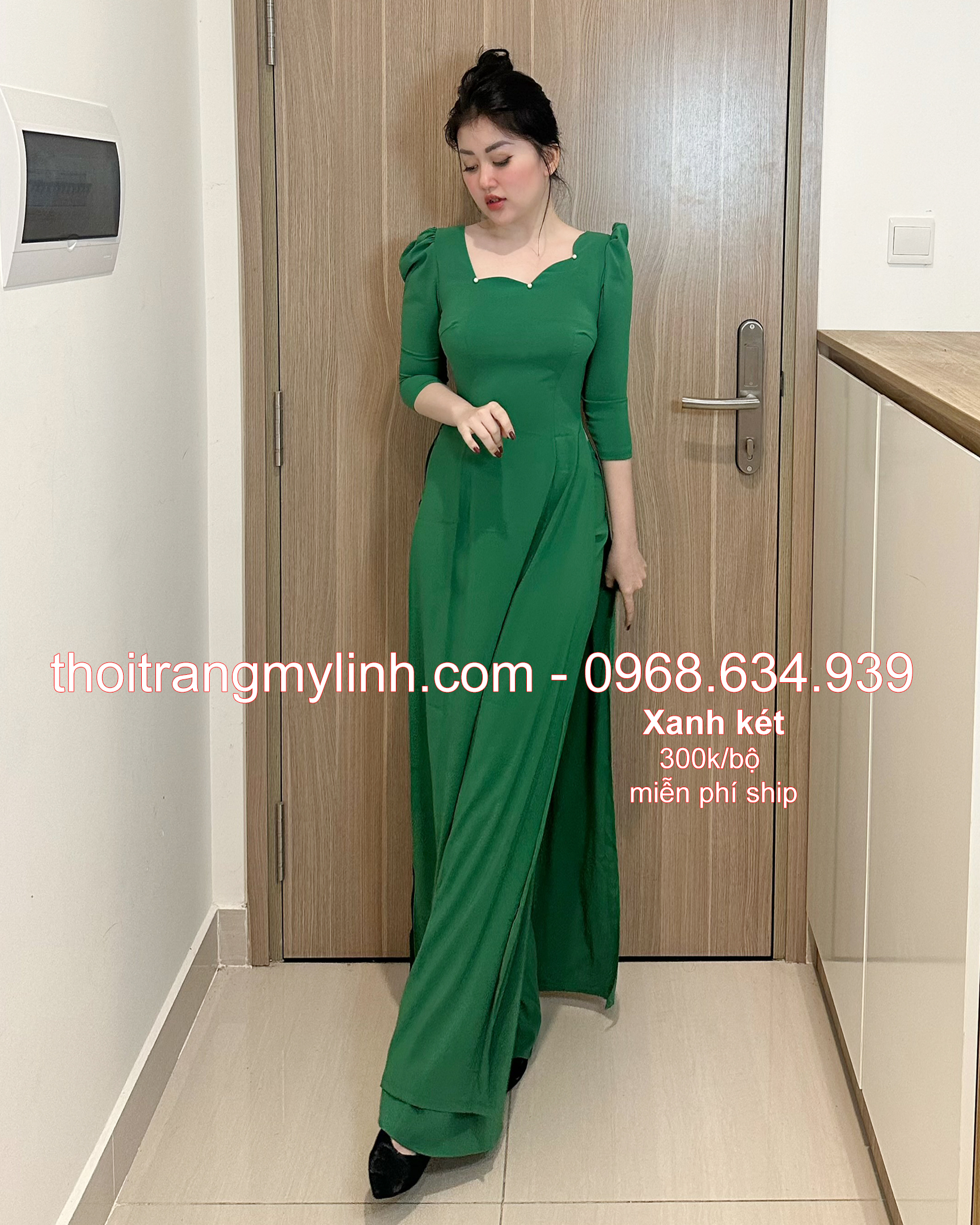 Bộ áo dài cổ gợn sóng tay lỡ màu xanh két