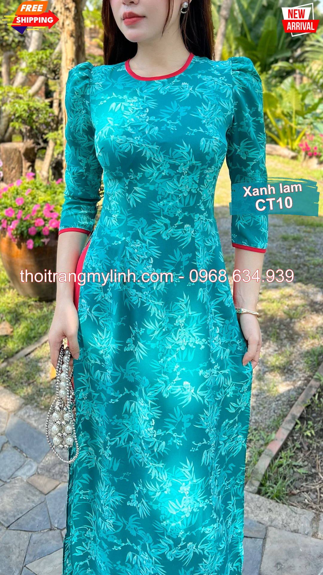 Áo dài cổ tròn họa tiết xanh lam CT10